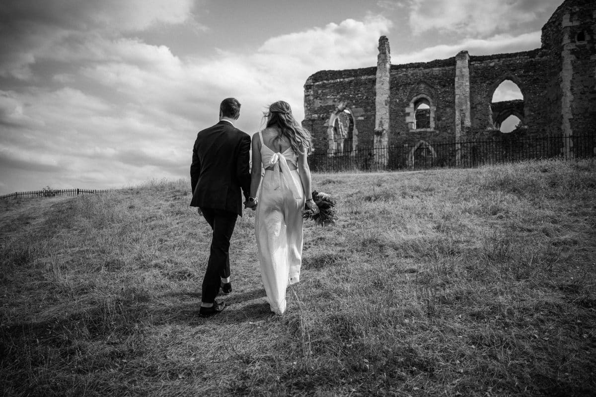 Guildford Registry Office wedding | Surrey Wedding Photographer | Micro wedding 2 hour packages | Editorial wedding photographer
